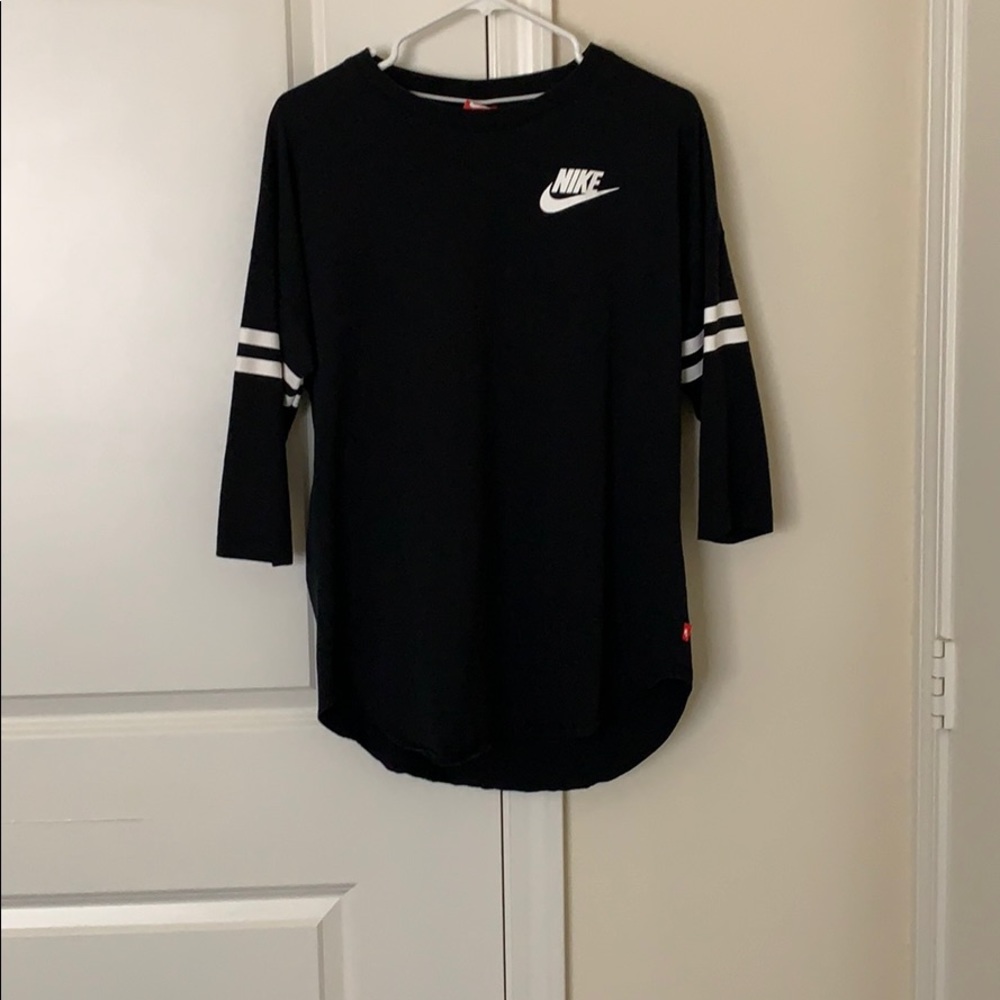 Black Nike Quarter Sleeve T